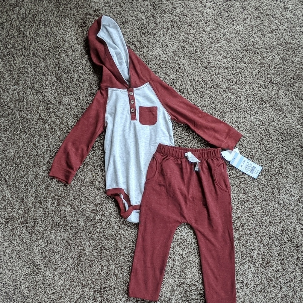 Cat & Jack 2 PC outfit, Maroon Fox